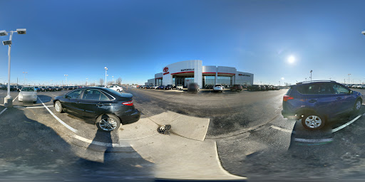 Toyota Dealer «Toyota of Naperville», reviews and photos, 1488 Ogden Ave, Naperville, IL 60540, USA