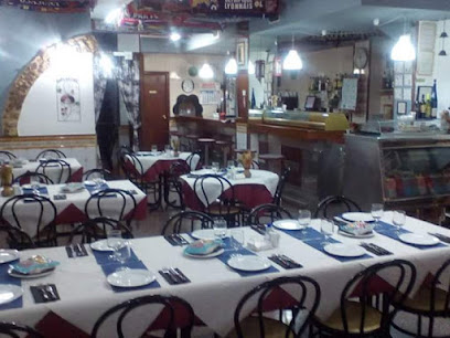 Bar restaurante La Roca - Carrer Pintor Cabrera, 76, 03803 Alcoi, Alicante, Spain