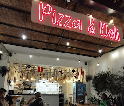 Crust Pizza & Deli photo