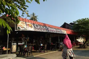 Roti Canai Tepi Masjid & Gulai Sembilang image