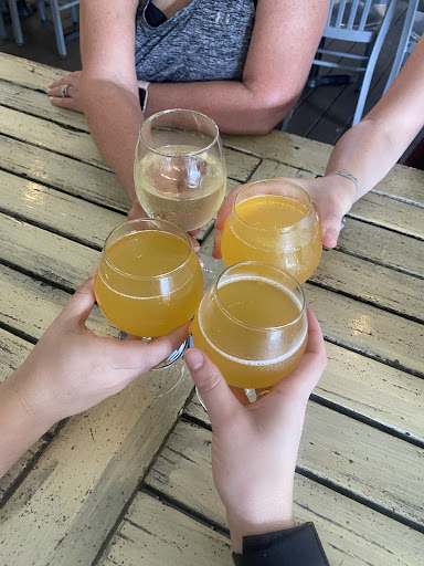 Winery «Keel and Curley Winery», reviews and photos, 5210 Thonotosassa Rd, Plant City, FL 33565, USA