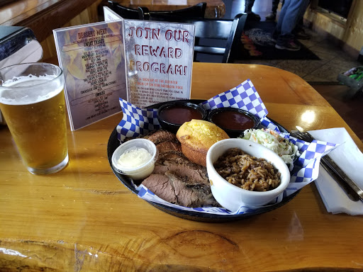Barbecue Restaurant «Warthog BBQ Pit», reviews and photos, 11811 Pacific Ave S, Tacoma, WA 98444, USA