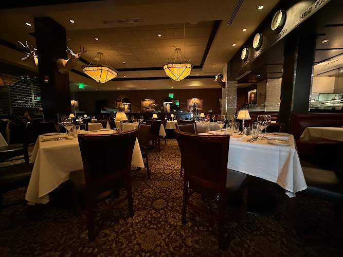 Best American Restaurants in New Jersey: A Guide to The Capital Grille, Bonefish Grill, Morton&#039;s The Steakhouse, Tony&#039;s Farm Table