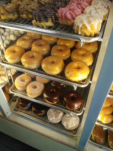 Donut Shop «Upland Donuts», reviews and photos, 1627 N Mountain Ave, Upland, CA 91784, USA