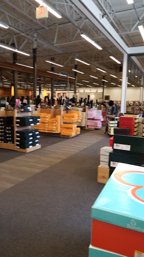 Shoe Store «DSW Designer Shoe Warehouse», reviews and photos, 4345 U.S. 9, Freehold, NJ 07728, USA