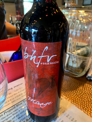 Vineyard «Baiting Hollow Farm Vineyard», reviews and photos, 2114 Sound Ave, Calverton, NY 11933, USA