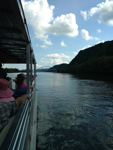 Boat Tour Agency «Maiden Voyage Tours», reviews and photos, 111 Front St, McGregor, IA 52157, USA