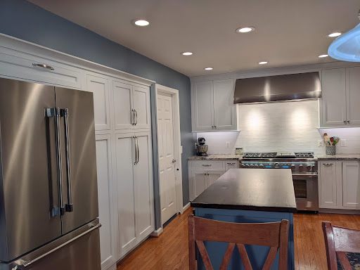 Rustic Furniture Store «Shenandoah Furniture Gallery LLC», reviews and photos, 121 E Main St, Purcellville, VA 20132, USA