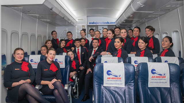 AIR HOSTESS SEVILLA