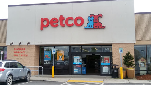 Pet Supply Store «Petco Animal Supplies», reviews and photos, 129 Mall Way, Marysville, WA 98270, USA