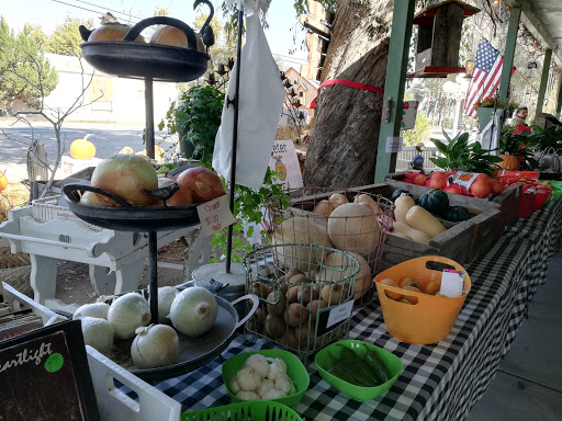 Florist «Sequoia Flowers Produce & More», reviews and photos, 20940 Ave 296, Exeter, CA 93221, USA