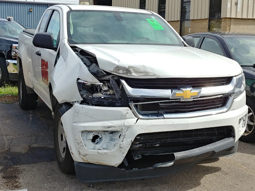 Auto Body Shop «Auto Body Service Centers», reviews and photos, 37640 Mound Rd, Sterling Heights, MI 48310, USA