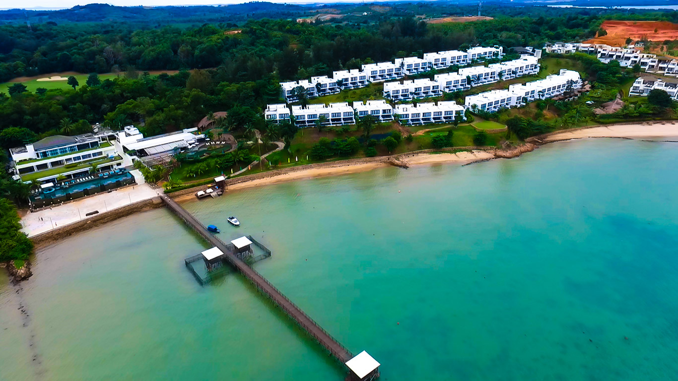 Foto von Montigo Beach mit geräumige küstenlinie
