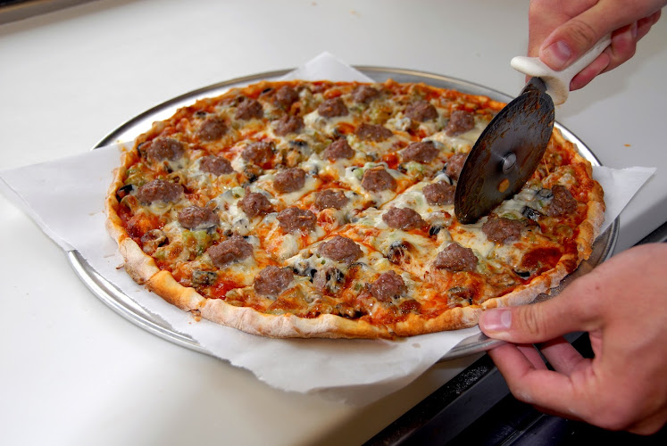#1 best pizza place in Duluth - Sammy's Pizza & Restaurant