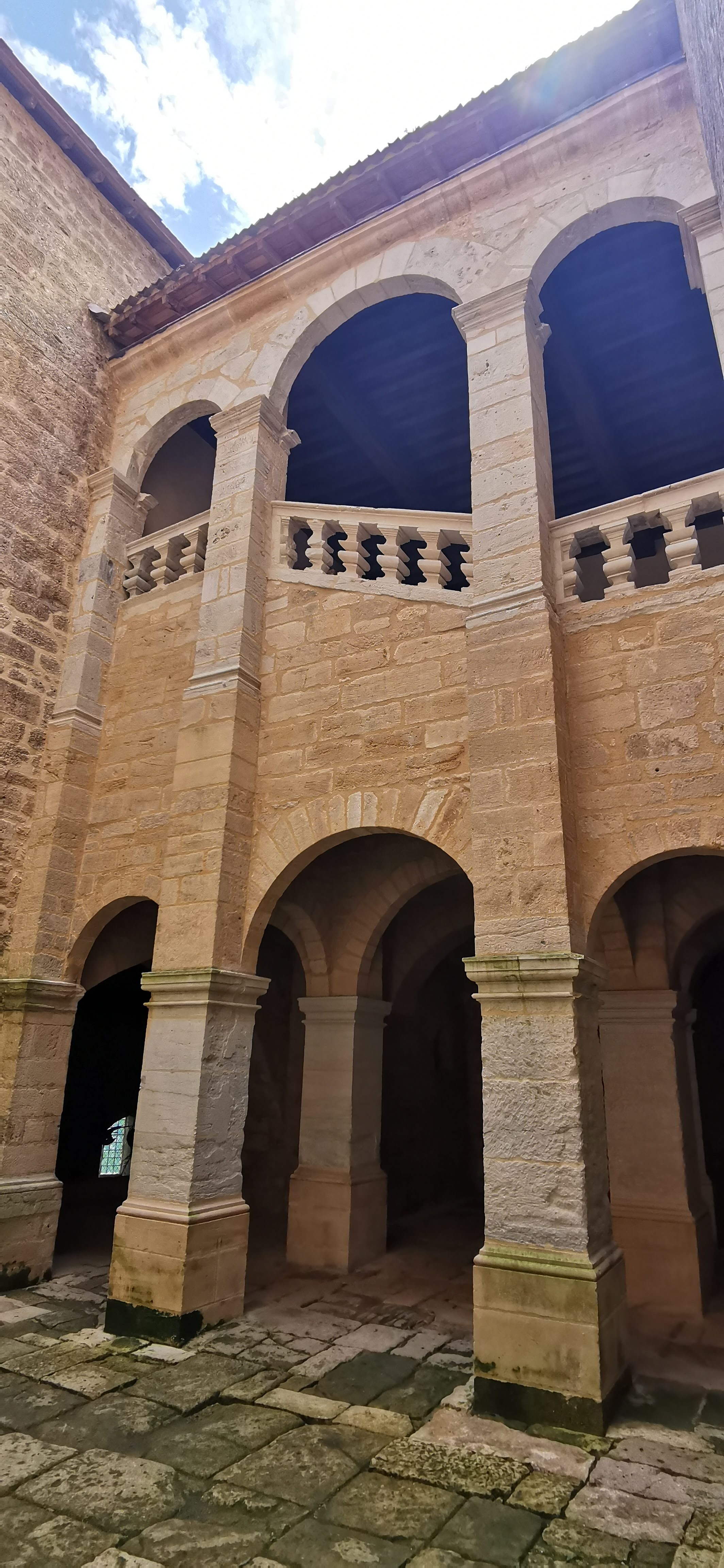 Photo n° 7 de l'avis de Michel.a fait le 27/06/2023 à 04:46