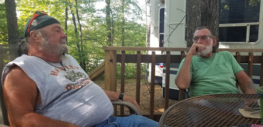 Cabin Rental Agency «Dixieland Cabins», reviews and photos, 1613 Donelson Pkwy, Dover, TN 37058, USA