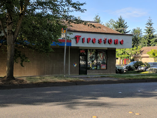 Tire Shop «Firestone Complete Auto Care», reviews and photos, 1270 NW Gilman Blvd, Issaquah, WA 98027, USA