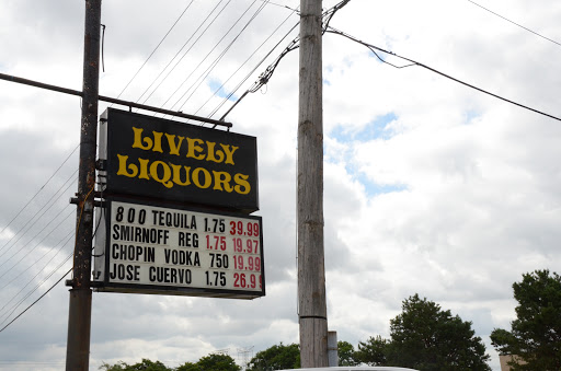 Wine Store «Lively Liquor Store», reviews and photos, 1170 E Higgins Rd, Elk Grove Village, IL 60007, USA