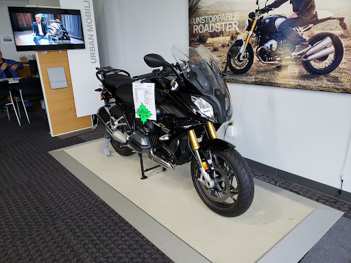 BMW Motorcycle Dealer «R. Falcone Powersports», reviews and photos, 2416 W 16th St, Indianapolis, IN 46222, USA
