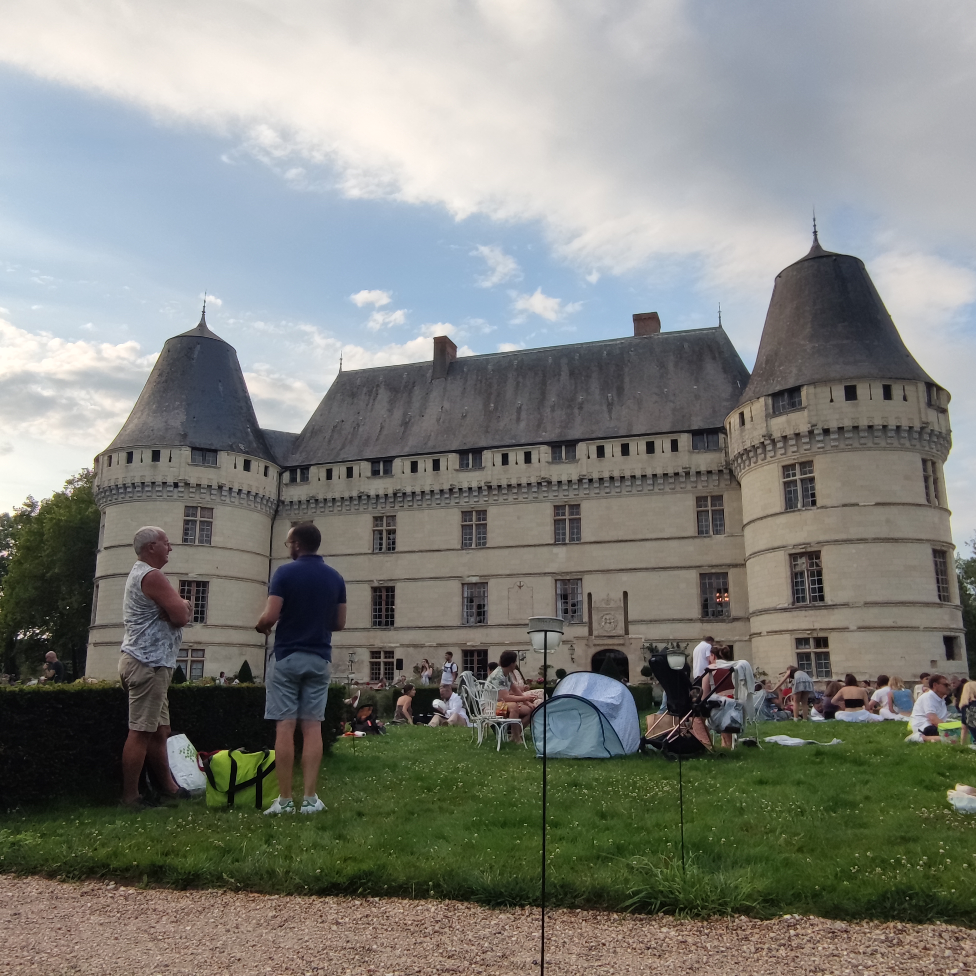Photo n° 9 de l'avis de Coulange.e fait le 26/06/2023 à 15:36