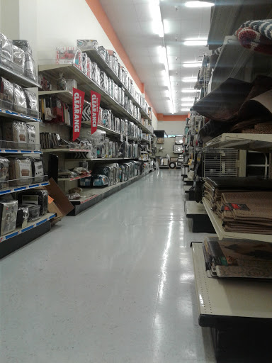 Discount Store «Big Lots», reviews and photos, 10548 SE Washington St, Portland, OR 97216, USA