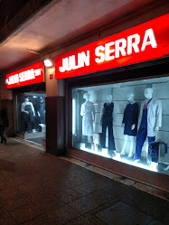Julin Serra _tienda de Santiago Centro