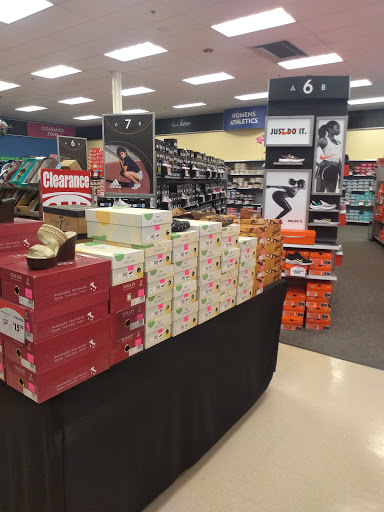 Shoe Store «Shoe Carnival», reviews and photos, 360 Silhavy Rd, Valparaiso, IN 46383, USA