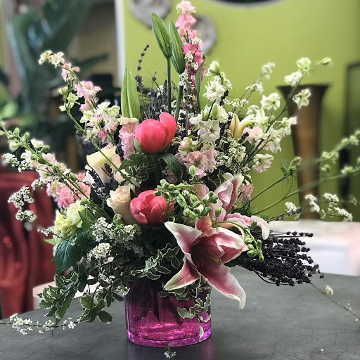 Florist «Spring Garden Flower Shop», reviews and photos, 211 Brooklyn Ave, San Antonio, TX 78215, USA