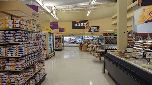 Grocery Store «Super Stop & Shop», reviews and photos, 801 Newark Ave, Elizabeth, NJ 07208, USA