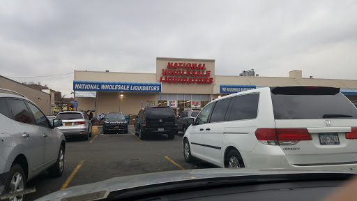 Discount Store «National Wholesale Liquidators», reviews and photos, 7101 Kissena Blvd, Flushing, NY 11367, USA