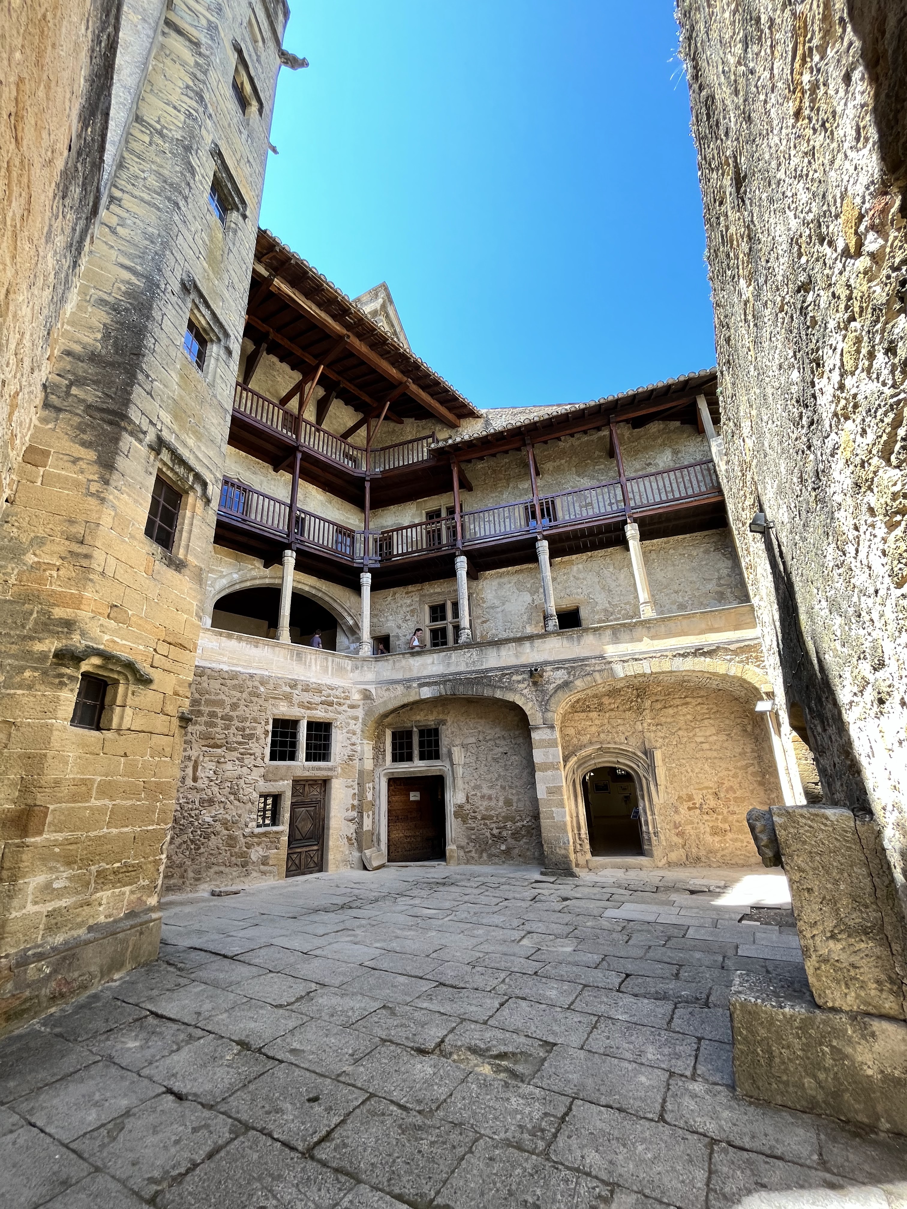 Photo n° 29 de l'avis de Jean-Baptiste.i fait le 31/07/2023 à 20:30