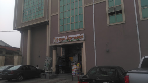 Royal Supermarket, 77 Aba-Owerri Rd, Abayi, Aba, Nigeria, Car Wash, state Abia
