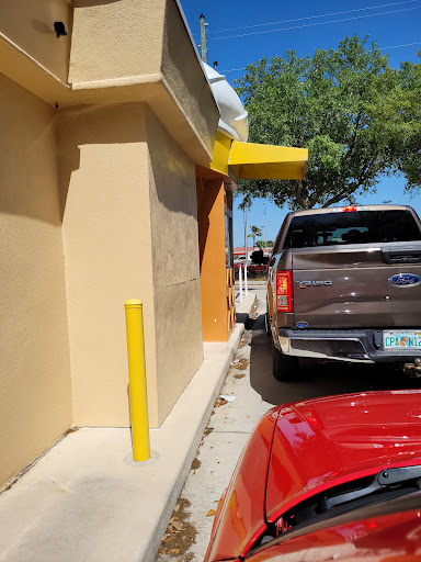 Ice Cream Shop «Twistee Treat Sebring», reviews and photos, 33711 Grand Prix Dr, Sebring, FL 33870, USA