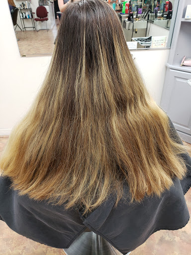 Beauty Salon «Color Trends Hair Salon», reviews and photos, 25 Merrit Pkwy, Nashua, NH 03062, USA