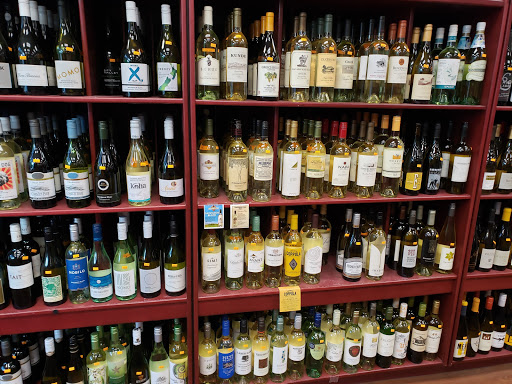 Wine Store «Woods Wholesale Wine», reviews and photos, 20787 Mack Ave, Grosse Pointe, MI 48236, USA