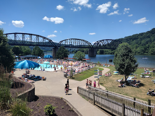 Water Park «Sandcastle Water Park», reviews and photos, 1000 Sandcastle Dr, Pittsburgh, PA 15120, USA