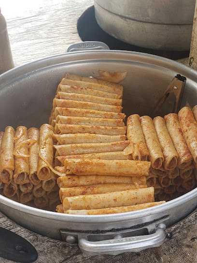 Tacos de la Esquina (Miguel Aleman) - San Luis Potosí 300, Rodríguez, 88630 Reynosa, Tamps., Mexico