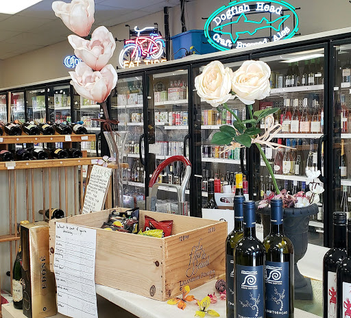 Liquor Store «Brookline Liquor Mart Inc», reviews and photos, 1354 Commonwealth Avenue, Allston, MA 02134, USA