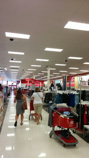 Department Store «Target», reviews and photos, 7601 Kingery Hwy, Willowbrook, IL 60527, USA