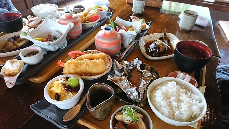 海鮮創作酒房 湾 ベイ 愛知県常滑市坂井梅狭間 定食屋 レストラン グルコミ