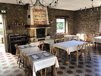 Atmosphère du Restaurant Moulin de Saint-Vérand à Saint-Vérand - n°17