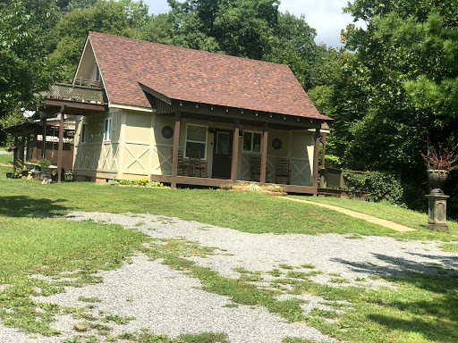 Cabin Rental Agency «Lydia Mountain Lodge & Log Cabins», reviews and photos, 426 Mountain Laurel Pass, Stanardsville, VA 22973, USA