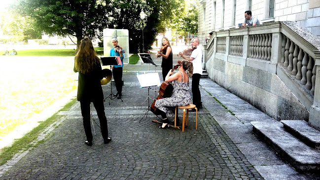 Rezensionen über Bibi Bachtadze Group AG in Zürich - Universität