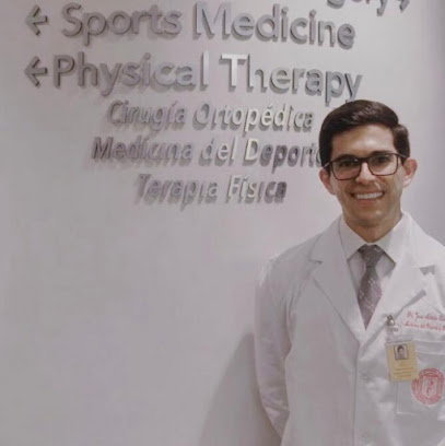 Dr. Juan Antonio Rivera Pérez, Especialista en Medicina del Deporte