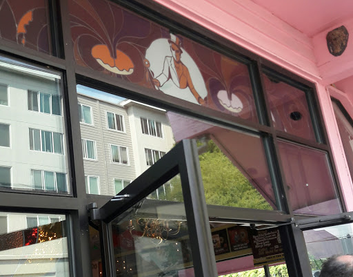 Donut Shop «Voodoo Doughnut Too», reviews and photos, 1501 NE Davis St, Portland, OR 97232, USA