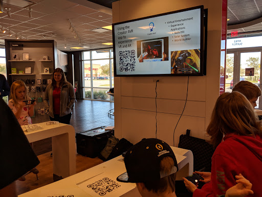 Cell Phone Store «Verizon», reviews and photos, 4782 Millenia Plaza Way, Orlando, FL 32839, USA