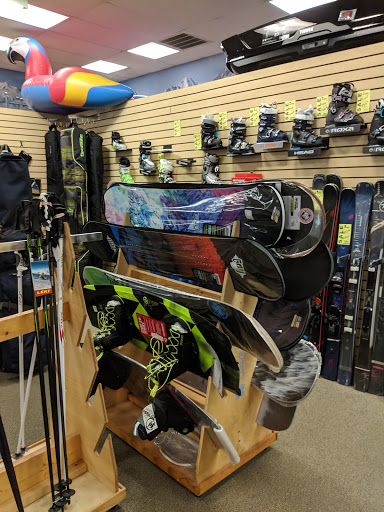 Sporting Goods Store «Peter Glenn Ski & Sports», reviews and photos, 7229 N Dale Mabry Hwy #1, Tampa, FL 33614, USA