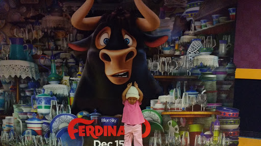 Movie Theater «Wehrenberg Theatres Bloomington Galaxy 14 Cine + IMAX», reviews and photos, 1111 Wylie Dr, Bloomington, IL 61705, USA