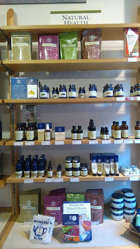 Reviews of Neal's Yard Remedies in Glasgow - Cosmetics store