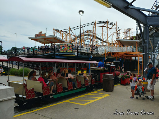 Resort «Indiana Beach Boardwalk Resort», reviews and photos, 5224 E Indiana Beach Rd, Monticello, IN 47960, USA